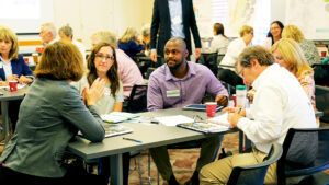 Urban planning discussions between citizens and representatives